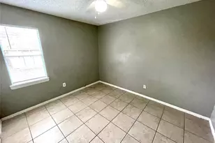 1316 Caruth Dr, Garland, TX 75040 - Photo 7