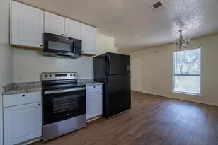 110 Muleta Dr, Oak Point, TX 75068 - Photo 11