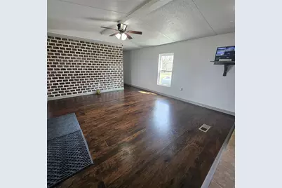 130 Trails End Circle, Millsap, TX 76066 - Photo 17