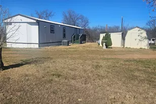 130 Trails End Cir, Millsap, TX 76066 - Photo 25