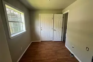 834 Graham, Paris, TX 75460 - Photo 9