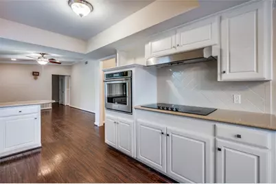 6113 Trail Lake Drive, Fort Worth, TX 76133 - Photo 3