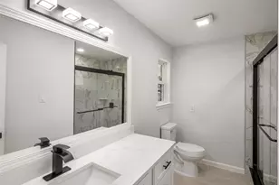 632 Melbourne Ct, Hurst, TX 76053 - Photo 29