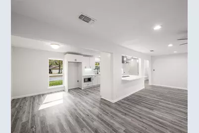 632 Melbourne Court, Hurst, TX 76053 - Photo 19