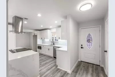 632 Melbourne Court, Hurst, TX 76053 - Photo 11