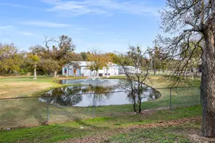 632 Melbourne Ct, Hurst, TX 76053 - Photo 37