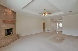 9110 Ravenswood Rd, Granbury, TX 76049 - Photo 11