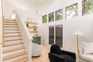 3611 Marsh Ln Pl, Dallas, TX 75220 - Photo 13