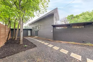 3611 Marsh Ln Pl, Dallas, TX 75220 - Photo 13