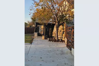 3626 B Canyon Road, Granbury, TX 76049 - Photo 3