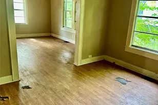 217 20th St SE, Paris, TX 75460 - Photo 3