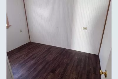 368 Dewey Street, Deport, TX 75435 - Photo 5