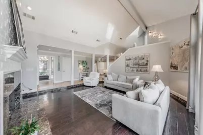 16056 Chalfont Court, Dallas, TX 75248 - Photo 7