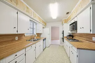 2311 Lange St, Greenville, TX 75402 - Photo 7