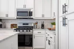 312 N Henderson Ave, Dallas, TX 75214 - Photo 13