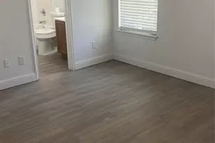 2419 Scotland Dr, Dallas, TX 75216 - Photo 11