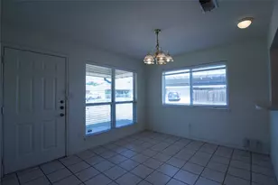 3133 Cedar Hill St, Denton, TX 76209 - Photo 3