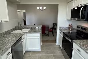 8600 Coppertowne Ln, Dallas, TX 75243 - Photo 9