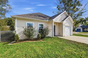 100 Winchester Cir, Gun Barrel City, TX 75756 - Photo 3