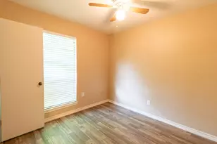 1037 Ramey Cir, Denton, TX 76205 - Photo 9