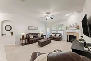 10236 Brenden Dr, McKinney, TX 75072 - Photo 5