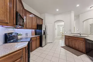 10236 Brenden Dr, McKinney, TX 75072 - Photo 11