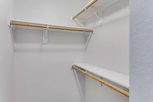 4522 Alamosa St, Fort Worth, TX 76119 - Photo 7