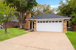 2705 Dover Gardens Dr, Arlington, TX 76017 - Photo 3