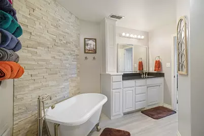 130 Longbranch Drive, Decatur, TX 76234 - Photo 17