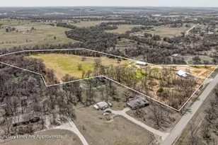 1704 E Fm 1188, Bluff Dale, TX 76433 - Photo 33