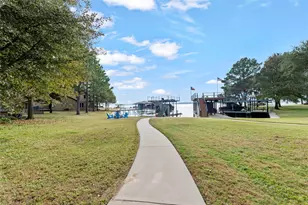 339 Autumn Wood Trail, Gun Barrel City, TX 75156 - Photo 33