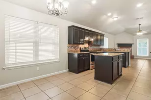 1067 Roundrock Dr, Saginaw, TX 76179 - Photo 7