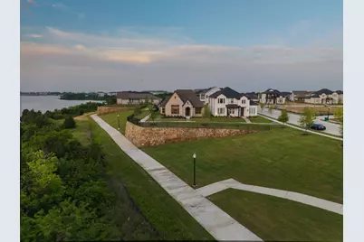 2300 Fairwater Mews, Rowlett, TX 75088 - Photo 5