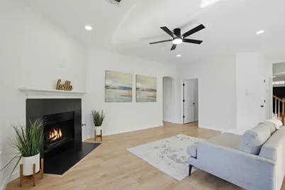 9009 Trail Blazer Drive, Fort Worth, TX 76131 - Photo 7