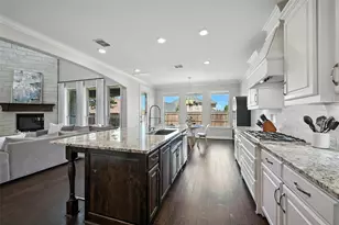 9986 Atlantic Ln, Frisco, TX 75035 - Photo 9