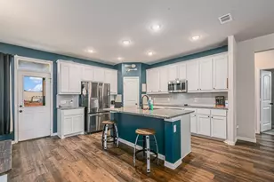 1035 Northern Oaks Ct, Springtown, TX 76082 - Photo 9