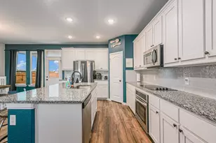 1035 Northern Oaks Ct, Springtown, TX 76082 - Photo 11