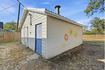 917 Carpenter Street, Azle, TX 76020 - Photo 37