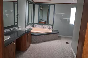 119 Still Water St, Gun Barrel City, TX 75156 - Photo 17