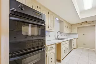 3213 Stonehenge Ln, Carrollton, TX 75006 - Photo 17