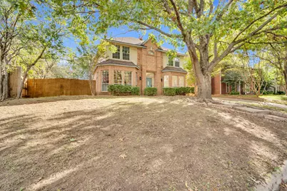 7609 Grassland Drive, Fort Worth, TX 76133 - Photo 3
