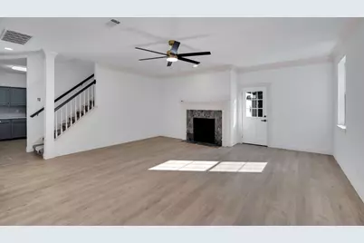 7609 Grassland Drive, Fort Worth, TX 76133 - Photo 9