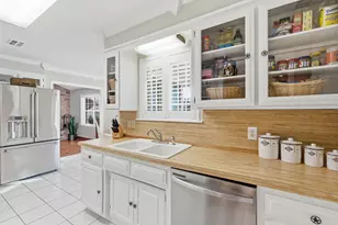 313 Buena Vista Dr, Willow Park, TX 76087 - Photo 13