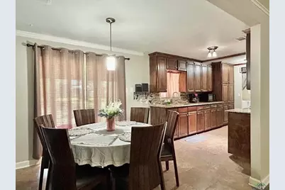 211 Paris Street, Longview, TX 75604 - Photo 15