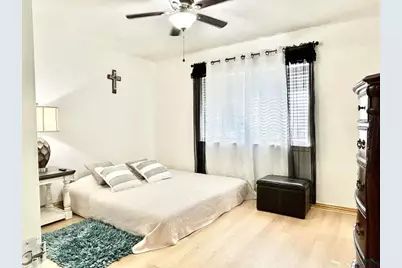 211 Paris Street, Longview, TX 75604 - Photo 13