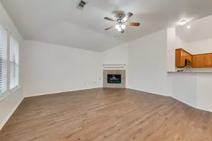 2875 Westover Dr, Grand Prairie, TX 75052 - Photo 11