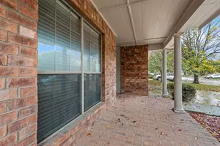 2875 Westover Dr, Grand Prairie, TX 75052 - Photo 3
