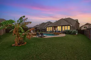 412 Dominion Dr, Euless, TX 76039 - Photo 1