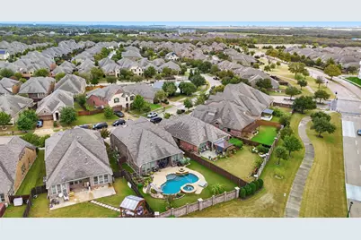 412 Dominion Drive, Euless, TX 76039 - Photo 35