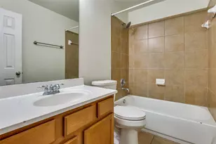 4011 Alamo Dr, Mansfield, TX 76063 - Photo 19